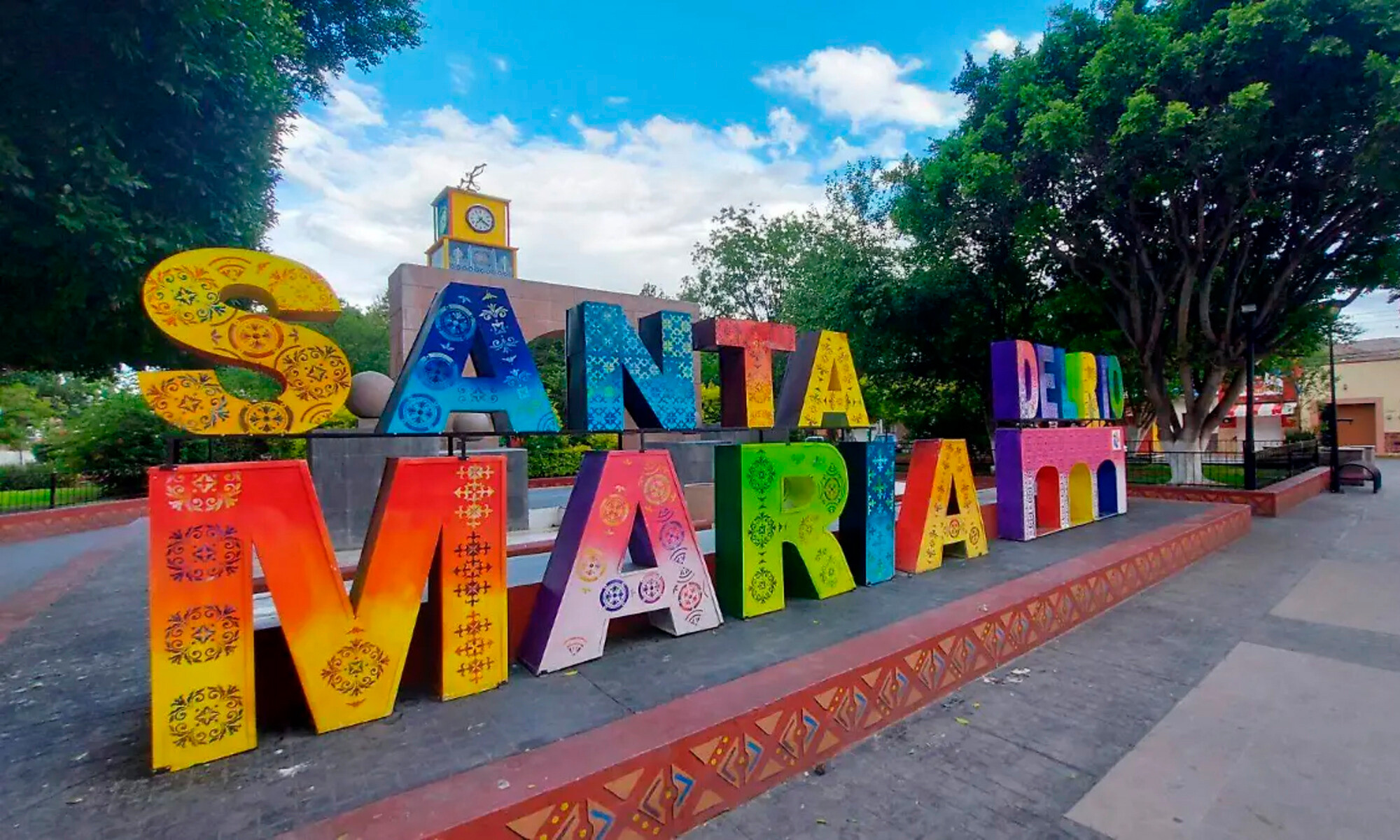 Santa María del Río envuelve a México con su rebozo y tradicional feria 2025