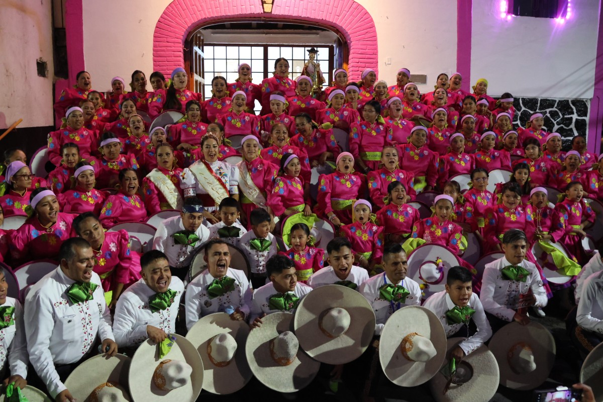 Caporales Los Amigos, nueve años de tradición con fervor y alegría que trascienden generaciones